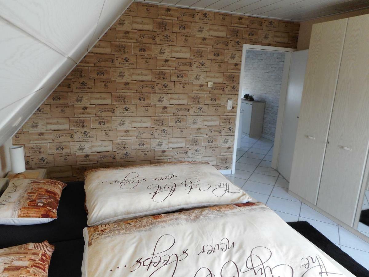 לונה Modernes Ferienhaus Der Besonderen Art Mit Garten מראה חיצוני תמונה